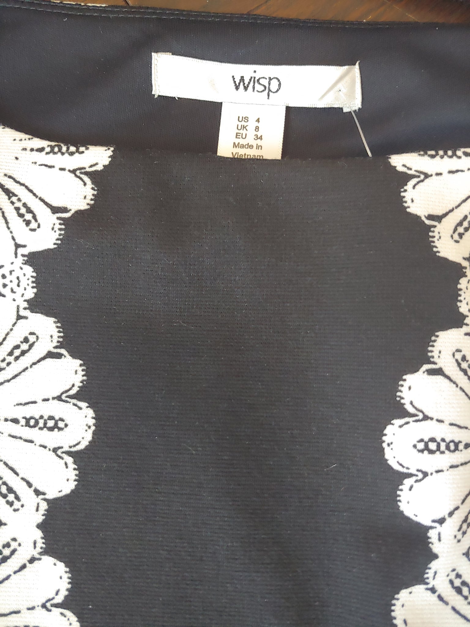 Black & White Wisp Dress, size 4