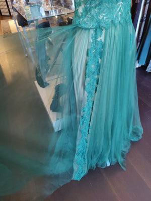 Long Green Tulle  Tadashi Shoji Dress, size 0