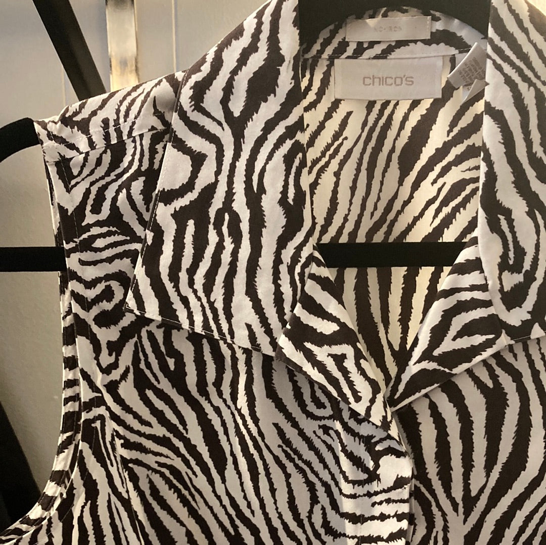 Chico’s Top/Vest Zebra Print size 8/10 (Chico’s 1)